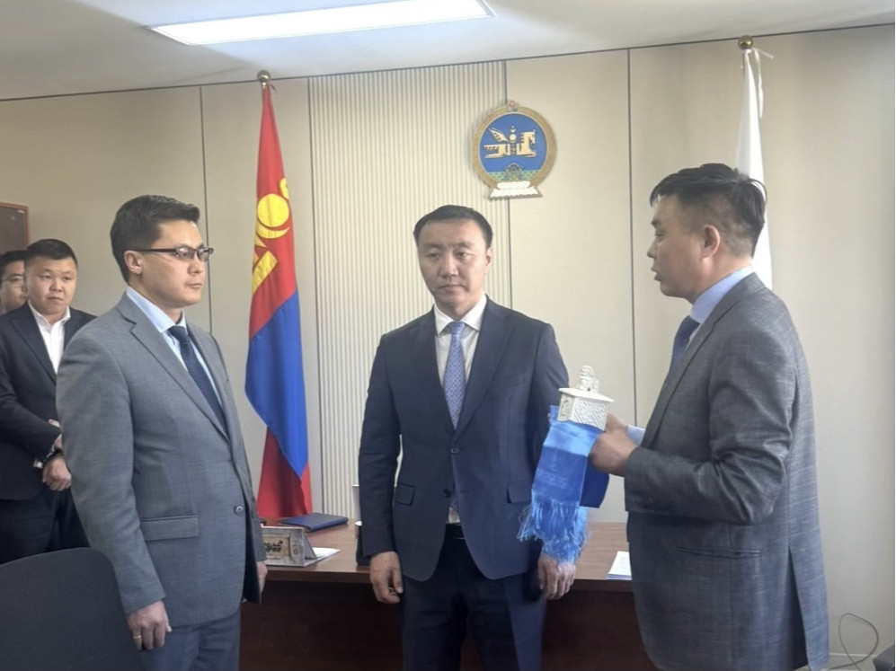 “Замын-Үүд" чөлөөт бүсийн захирагчаар Т.Есөнтөмөрийг томиллоо